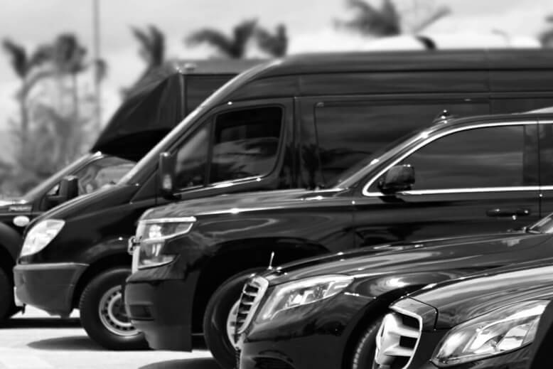 SUV limo, stretch limo, sprinter van transportation service, luxury sedan car service